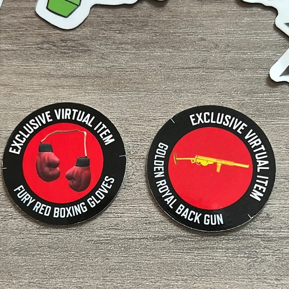 Roblox stickers + 2 Virtual item codes - Picture 2 of 5